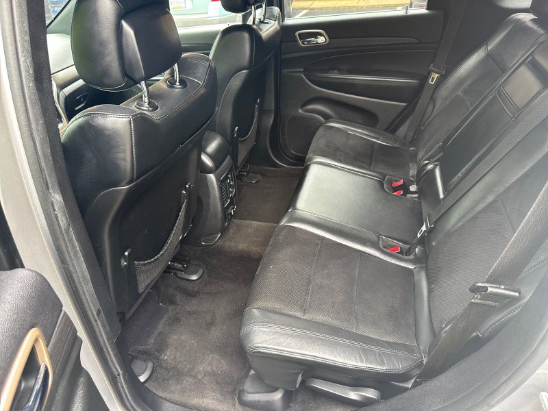 Used 2015 Jeep Grand Cherokee Altitude AWD/4WD image 32