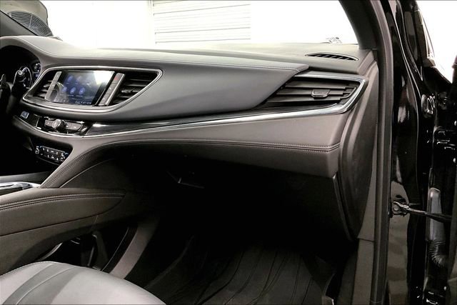 Used 2023 Buick Enclave Essence w/ Experience Buick Package AWD/4WD image 19