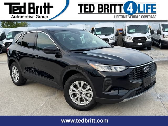 Certified 2023 Ford Escape Active AWD/4WD image 1