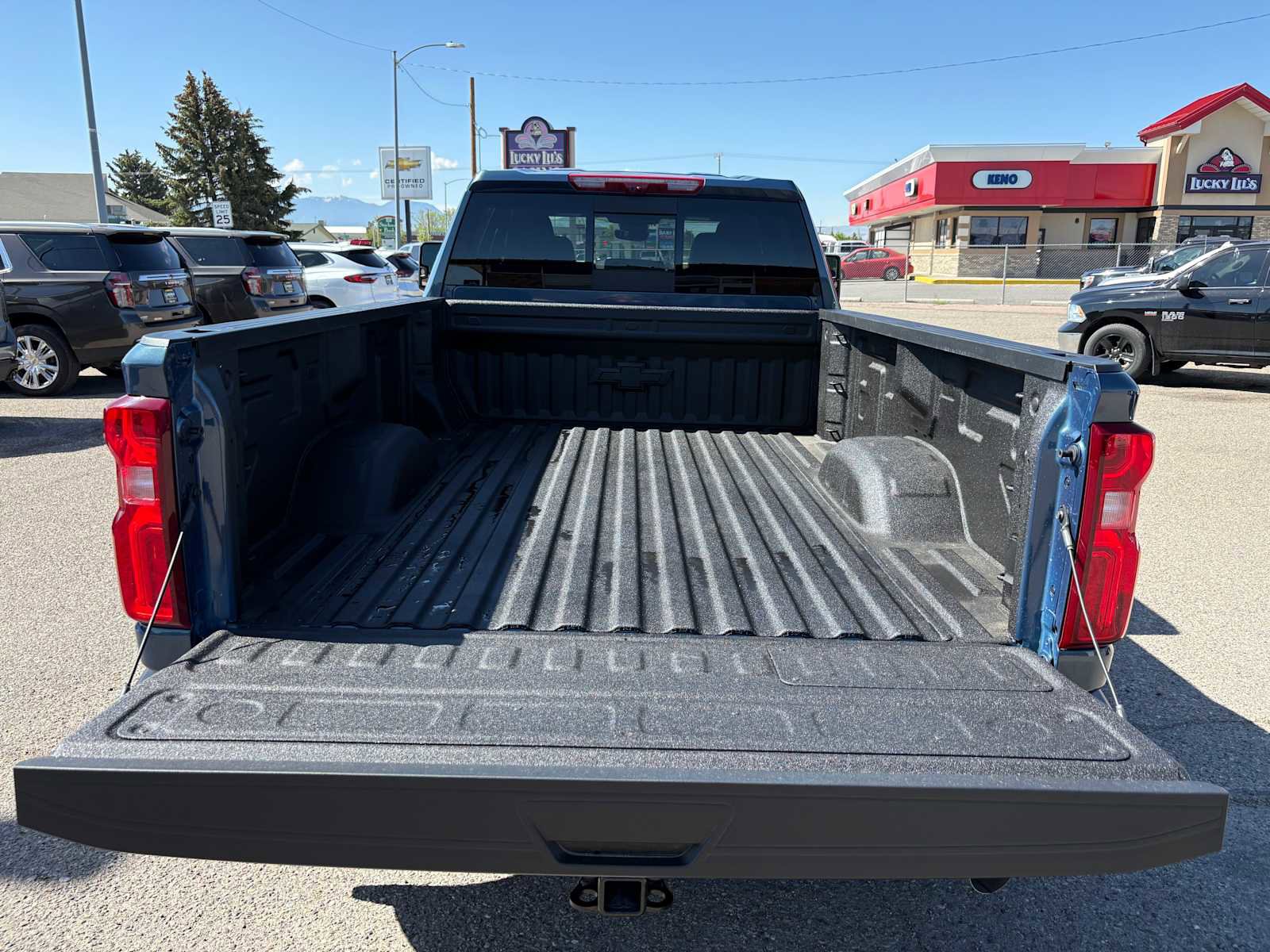 New 2026 Chevrolet Silverado 3500 High Country w/ Technology Package AWD/4WD image 5