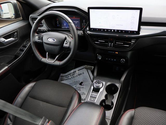 Used 2023 Ford Escape ST-Line w/ Tech Pack #1 image 16