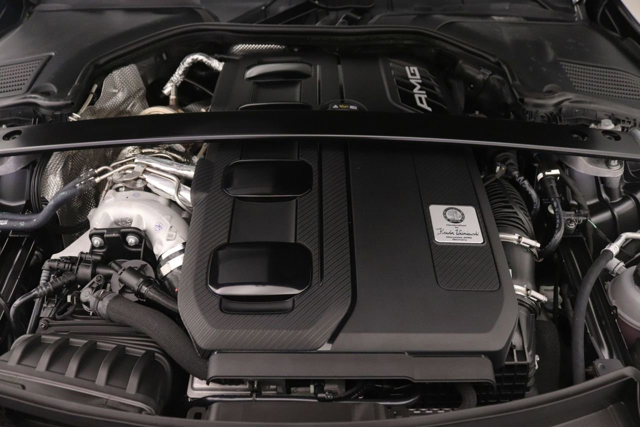 New 2026 Mercedes-Benz C 43 AMG 4MATIC Sedan image 9