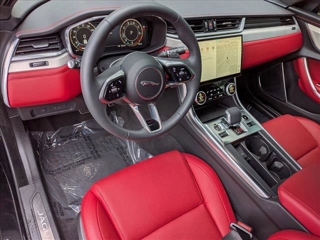 Certified 2024 Jaguar XF R-Dynamic SE image 10