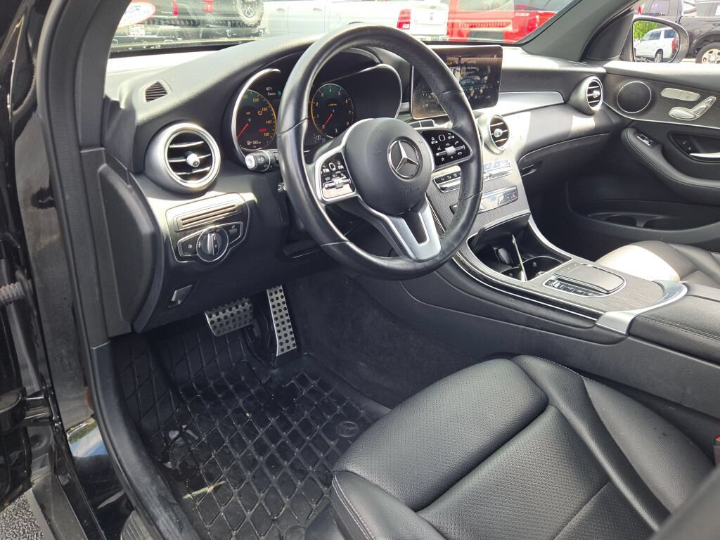 Used 2022 Mercedes-Benz GLC 300 4MATIC image 26