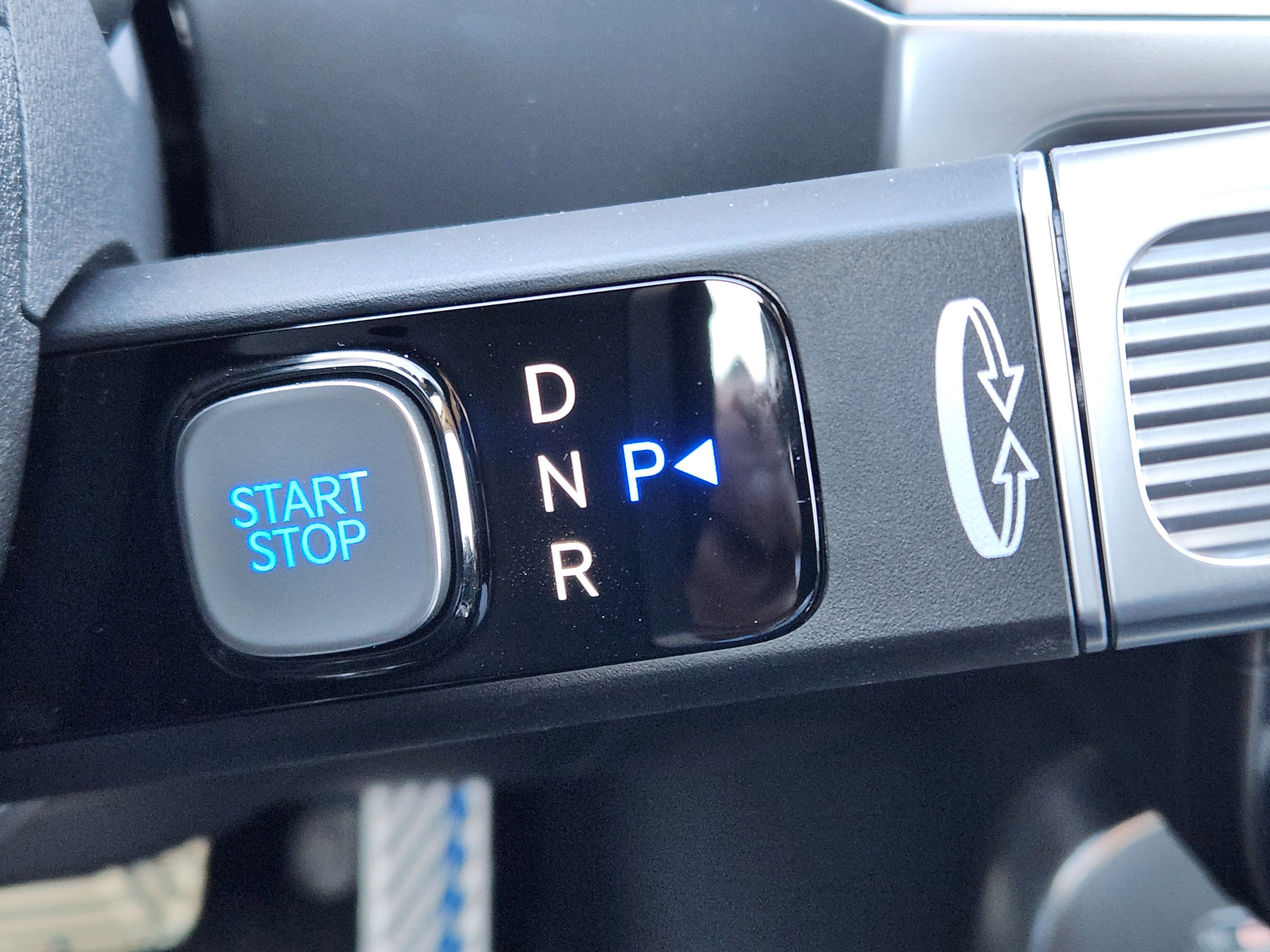 New 2026 Hyundai Ioniq 9 Calligraphy w/ Tow & Go Package AWD/4WD image 31