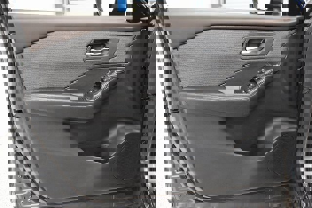 Used 2023 Nissan Rogue SV image 22