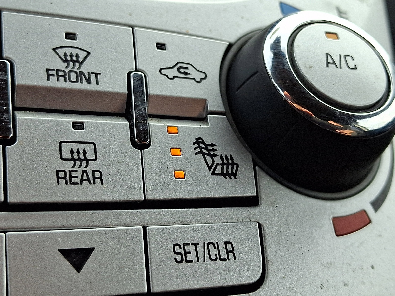 Used 2017 GMC Terrain SLT image 27