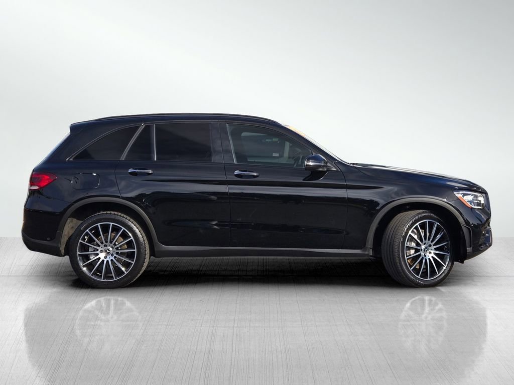 Used 2022 Mercedes-Benz GLC 300 image 3
