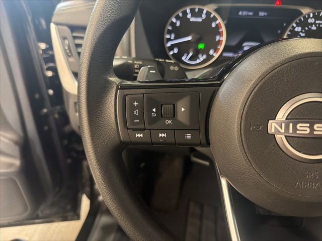 Certified 2023 Nissan Rogue SV image 22