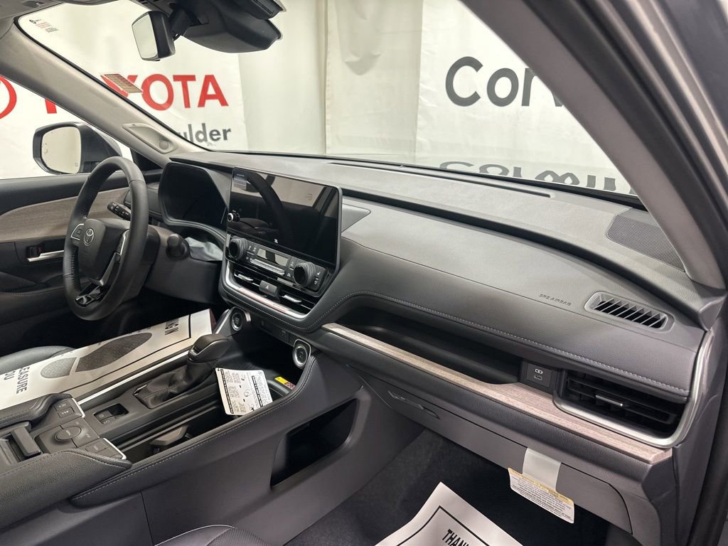 Used 2026 Toyota Grand Highlander Limited image 11
