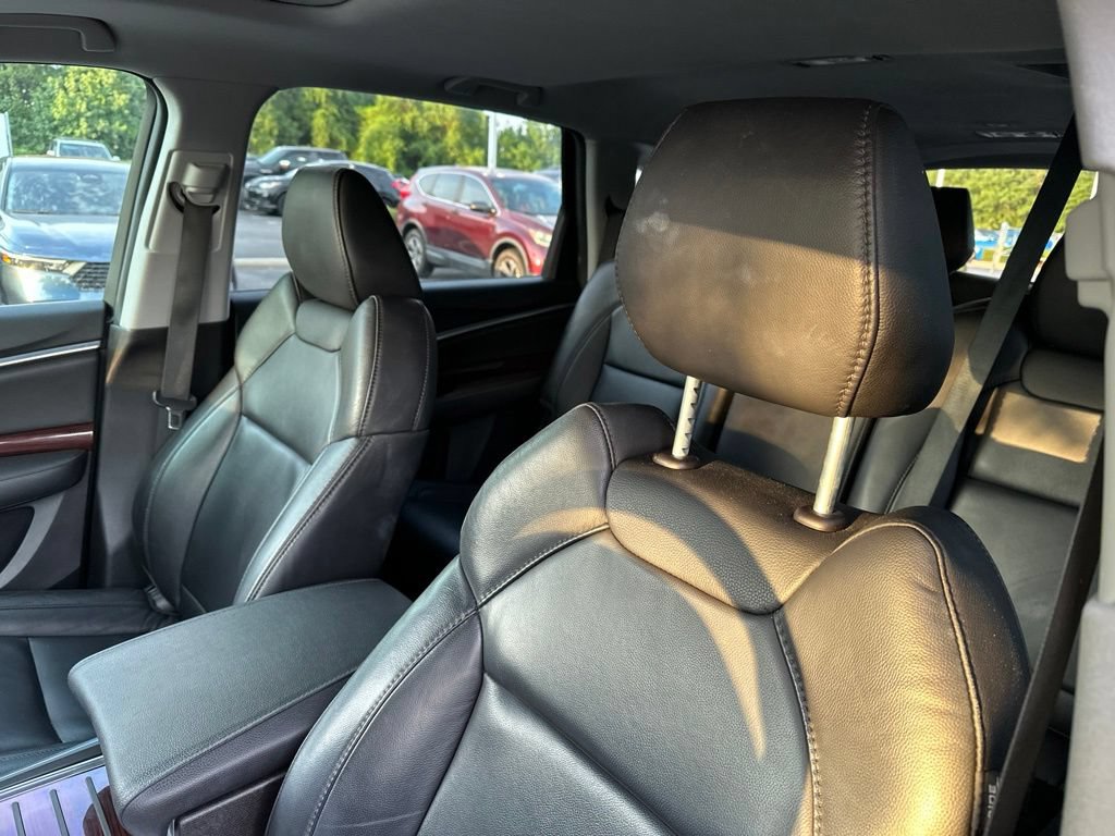 Used 2015 Acura MDX w/ Technology Package AWD/4WD image 23