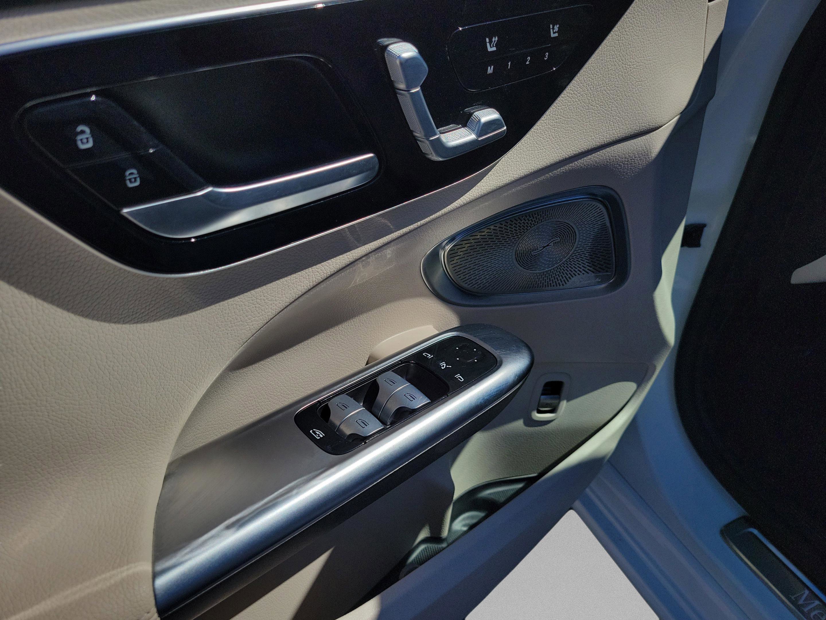 Certified 2023 Mercedes-Benz C 300 Sedan image 21