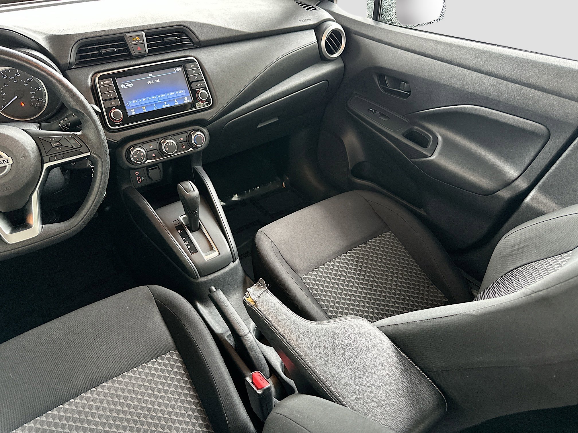 Used 2022 Nissan Versa S image 21