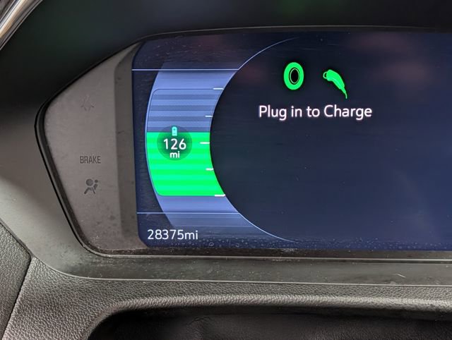 Certified 2023 Chevrolet Bolt EUV LT w/ Comfort Package image 19