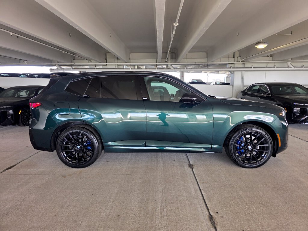 New 2027 BMW X5 xDrive40i w/ M Sport Professional Package AWD/4WD image 3