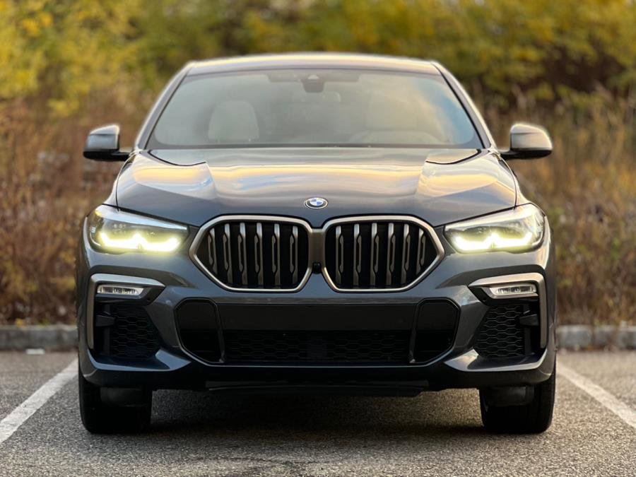 Used 2020 BMW X6 M50i w/ Premium Package image 3