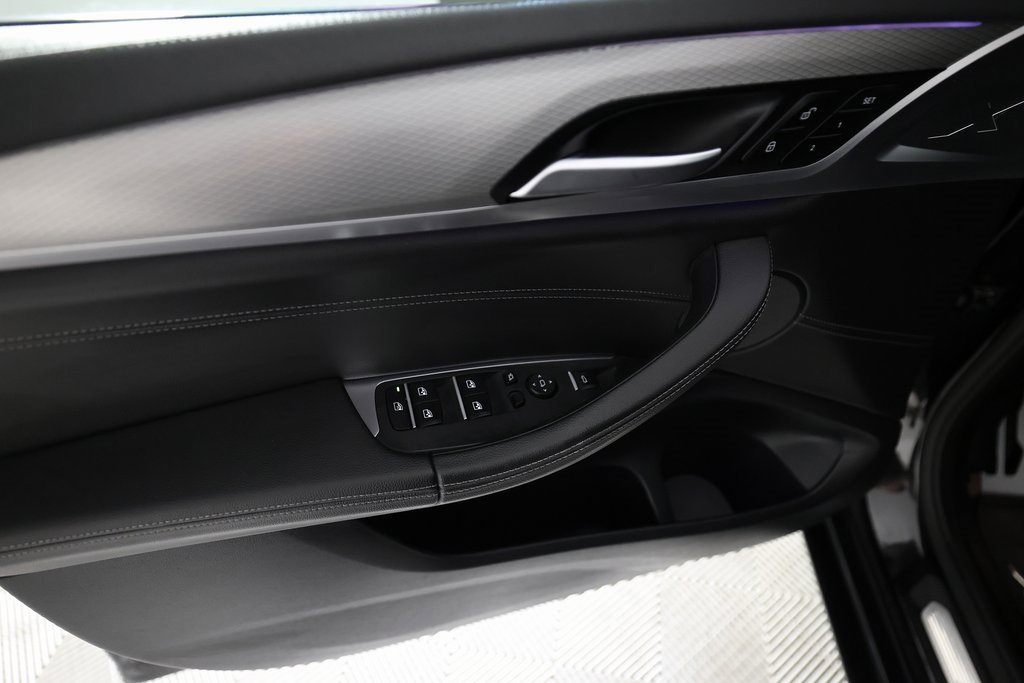 Used 2018 BMW X3 M40i image 16