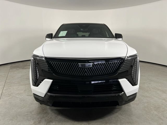 Certified 2025 Cadillac Escalade IQ Sport 2 AWD/4WD image 3