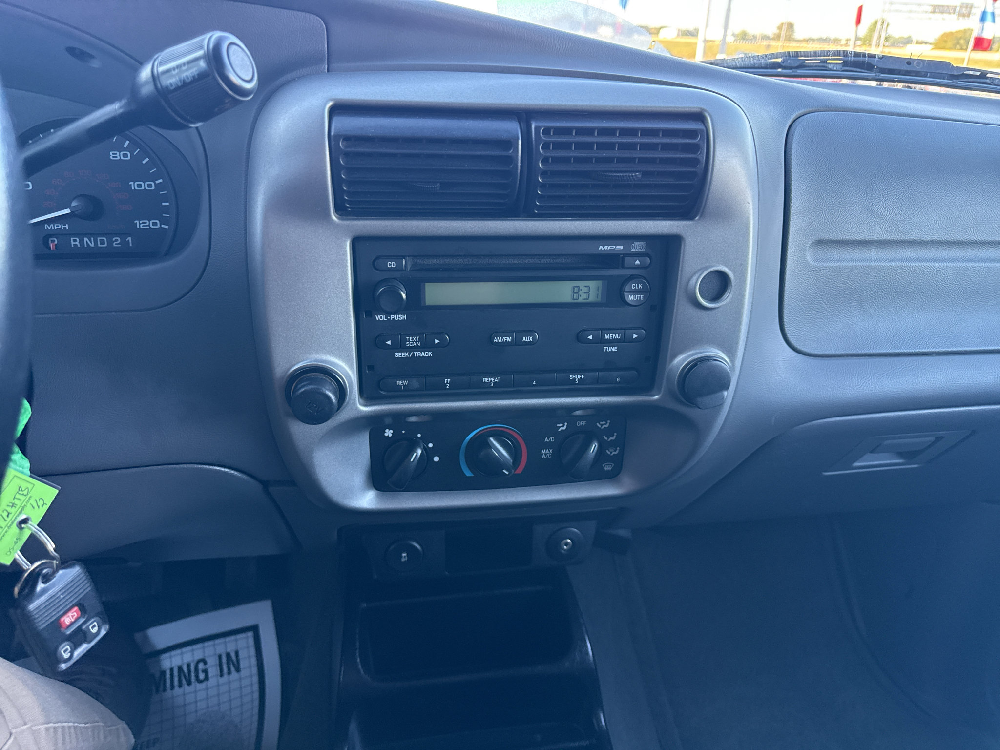Used 2011 Ford Ranger XLT RWD image 9
