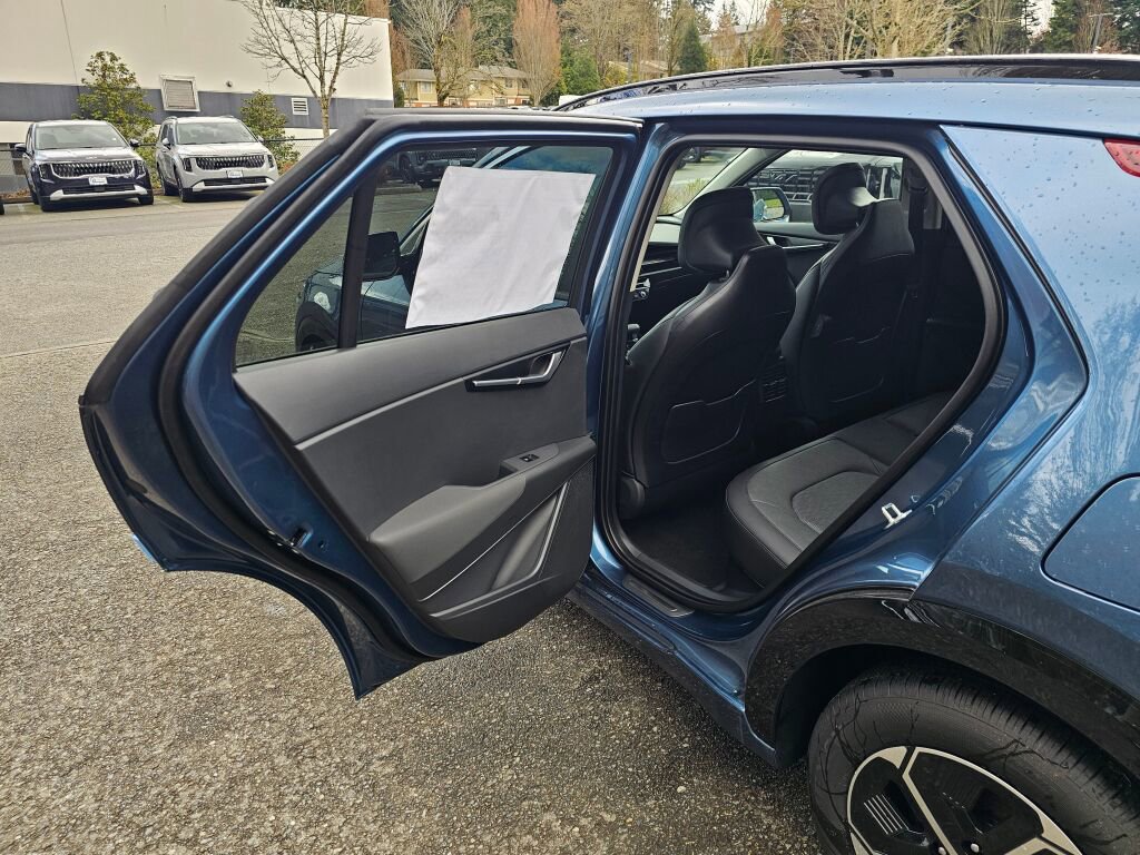 New 2026 Kia Niro SX image 22