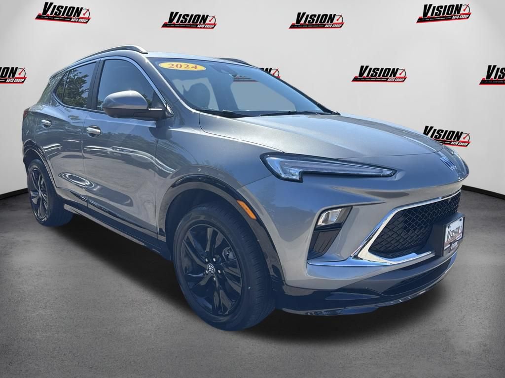 Used 2024 Buick Encore GX Sport Touring w/ Advanced Technology Package AWD/4WD image 3