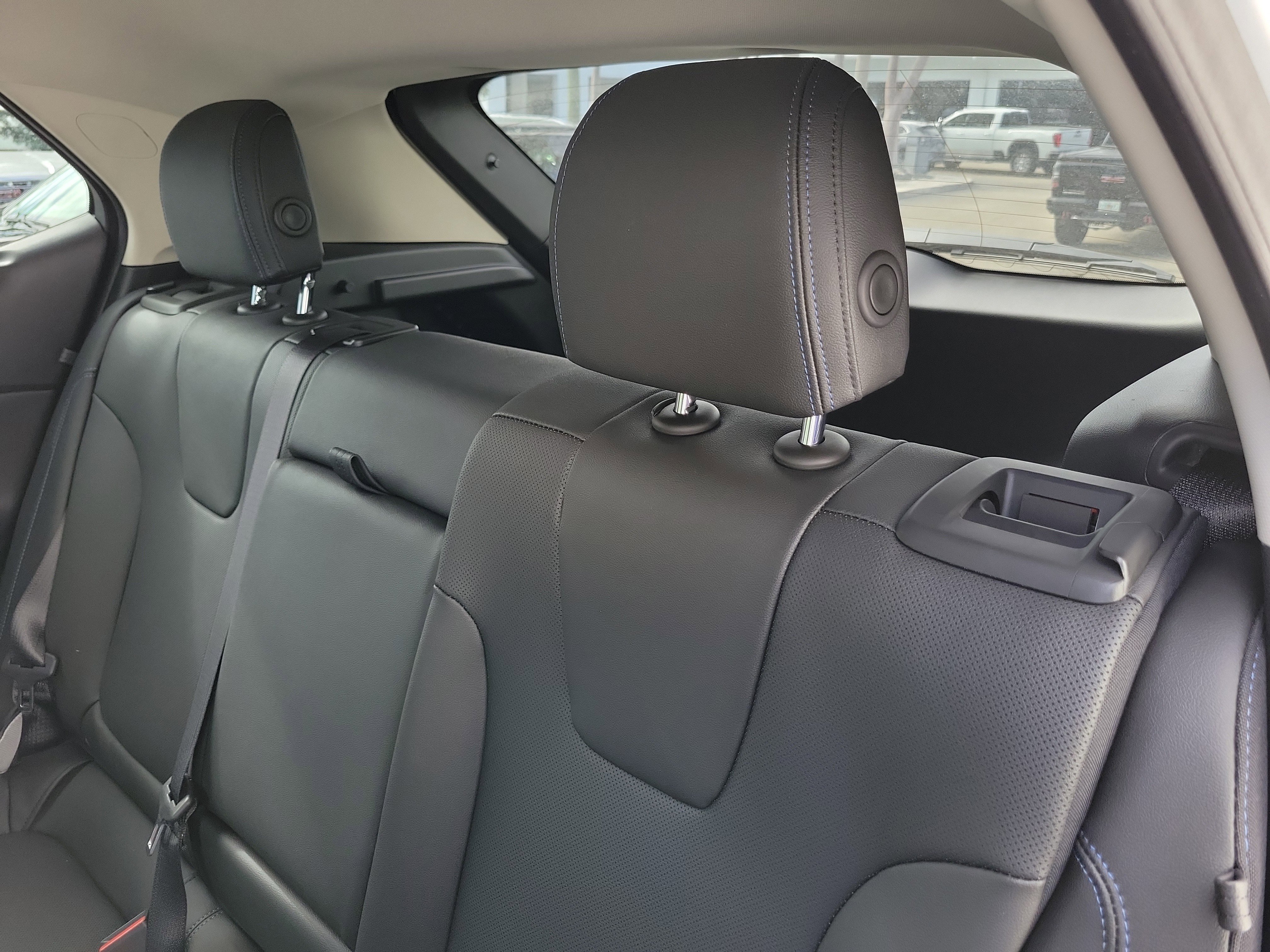 New 2026 Buick Encore GX Sport Touring image 13