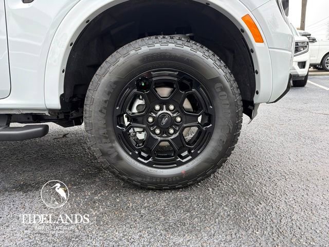 New 2026 Ford Ranger Lariat w/ Black Appearance Package image 31