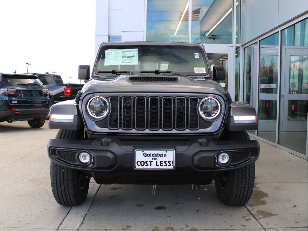 New 2026 Jeep Gladiator Sport image 2