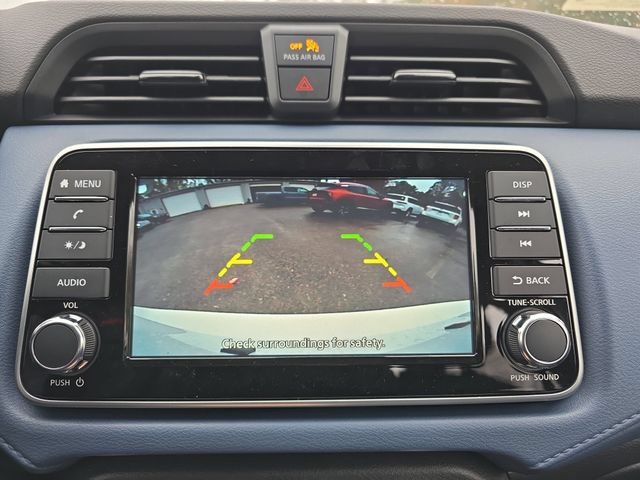 New 2025 Nissan Versa SV w/ Trunk Package FWD image 19