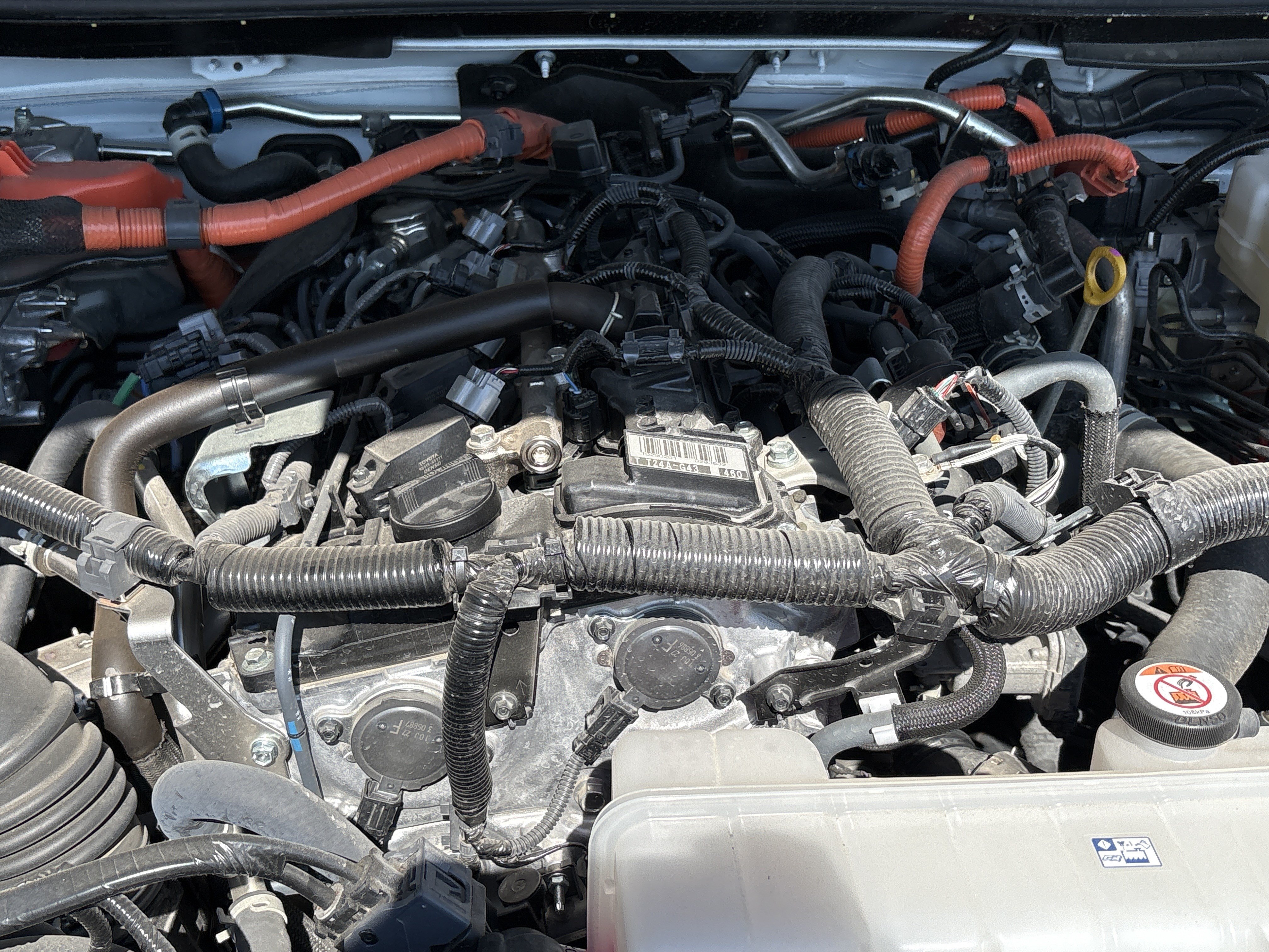 Used 2025 Toyota 4Runner Limited AWD/4WD image 34