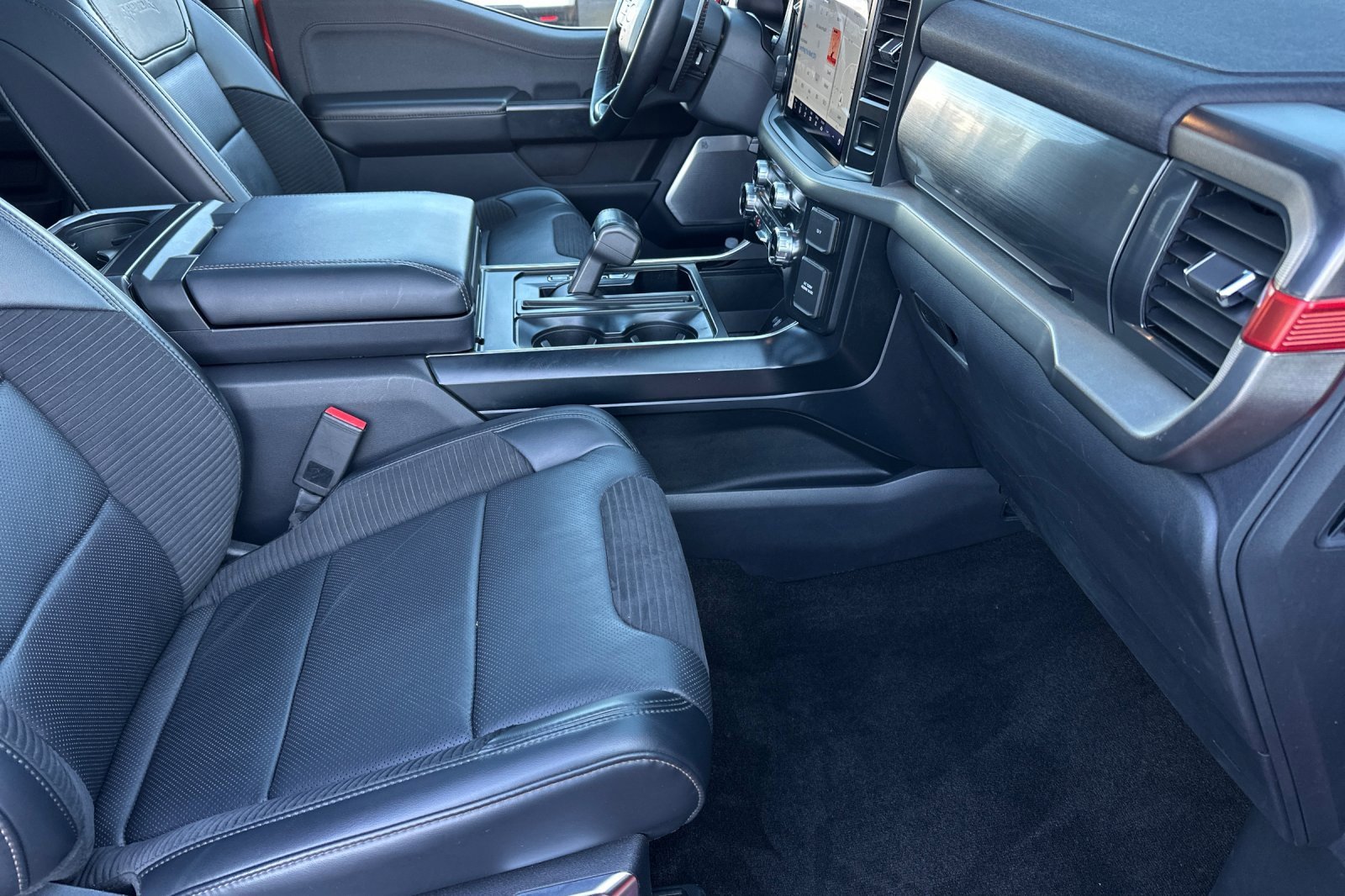 Used 2022 Ford F150 Raptor w/ Equipment Group 801A High image 15