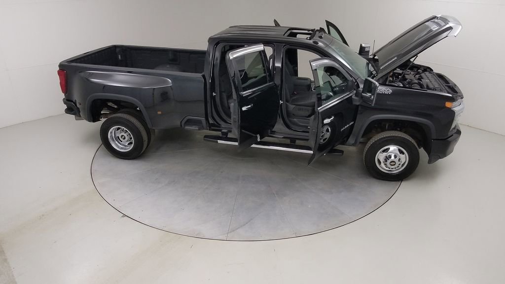 Used 2022 Chevrolet Silverado 3500 High Country image 51