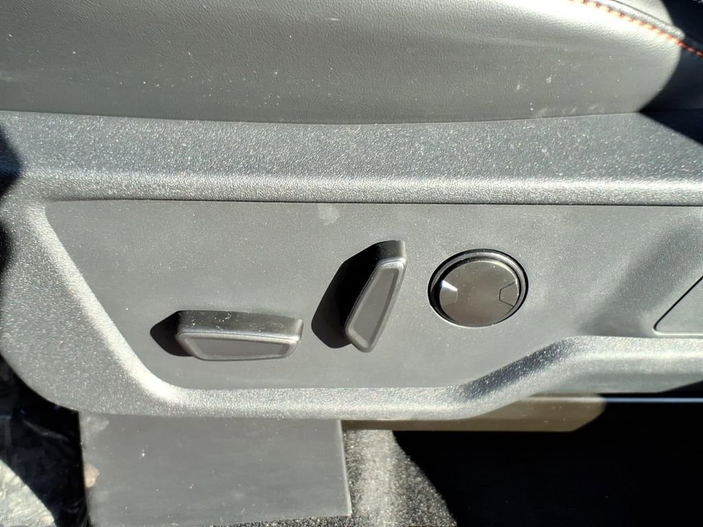 New 2025 Ford Bronco Raptor image 17