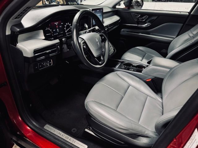 Used 2021 Lincoln Corsair AWD w/ Equipment Group 101A image 18