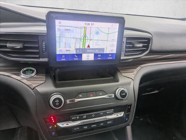 Used 2020 Ford Explorer Limited image 19