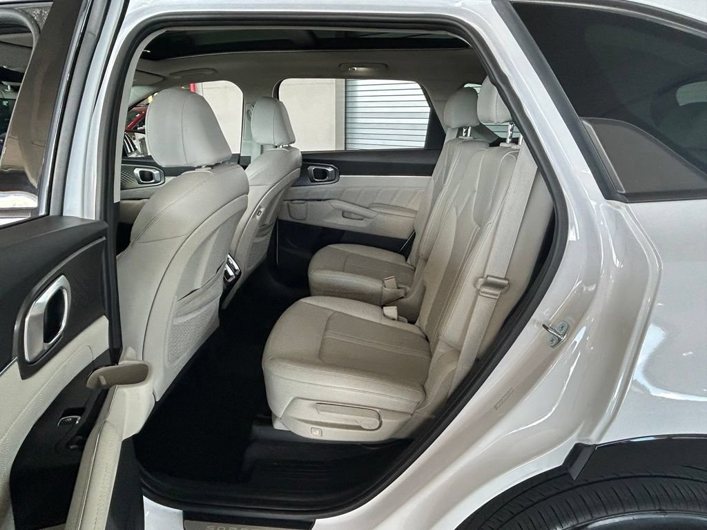 Used 2023 Kia Sorento SX FWD image 51