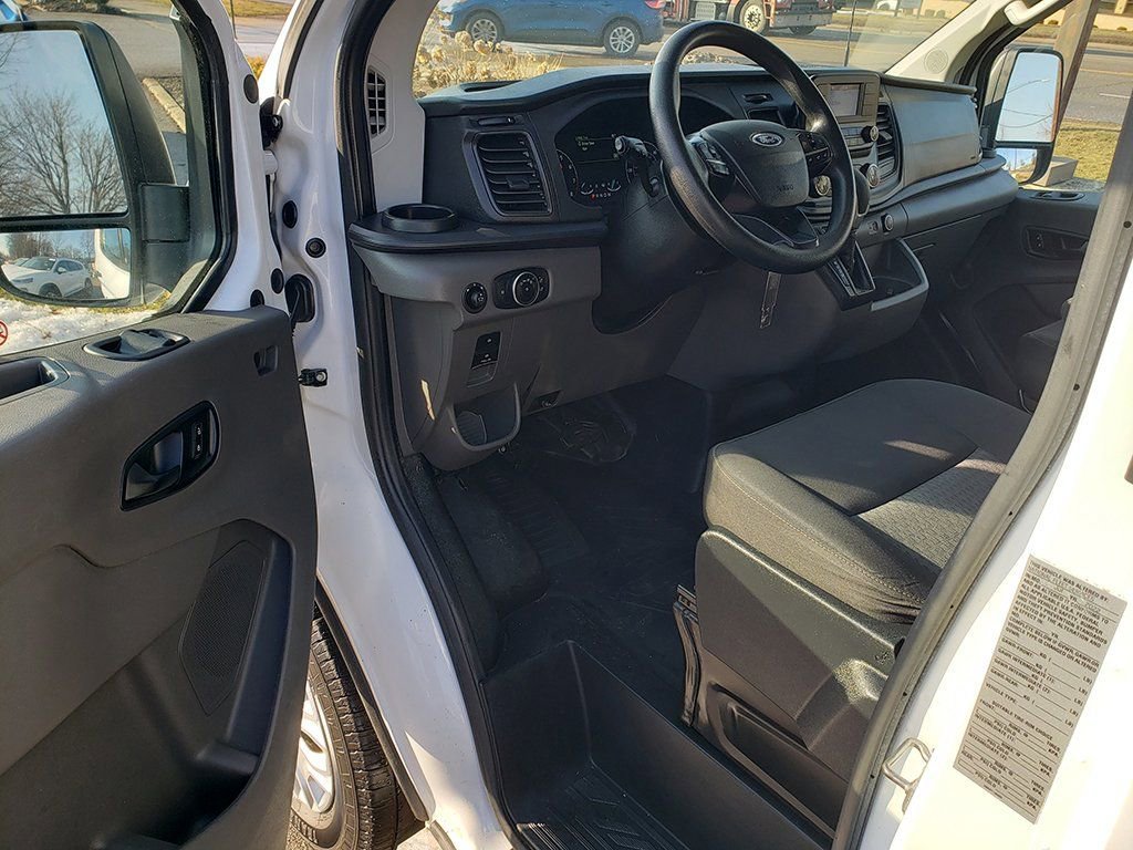 Certified 2022 Ford Transit 250 Low Roof w/ Exterior Upgrade Package image 9