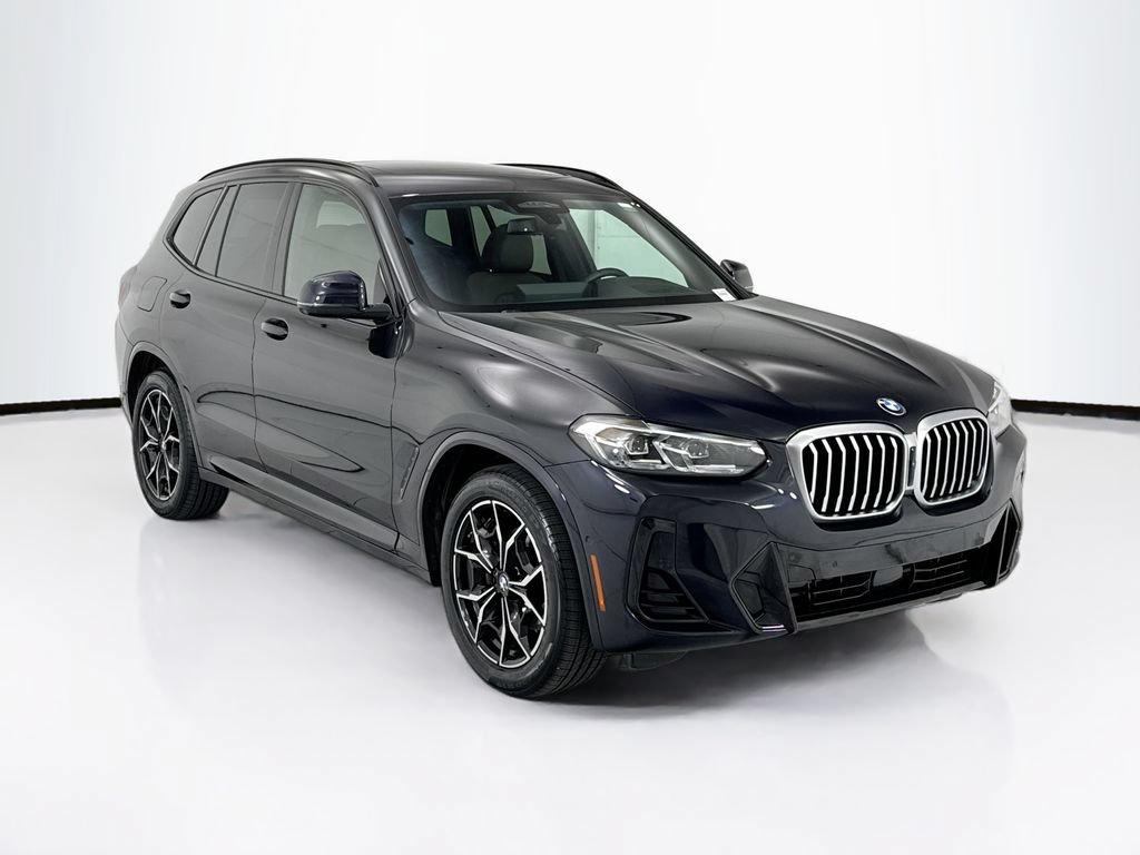 Certified 2024 BMW X3 sDrive30i w/ Premium Package RWD image 3