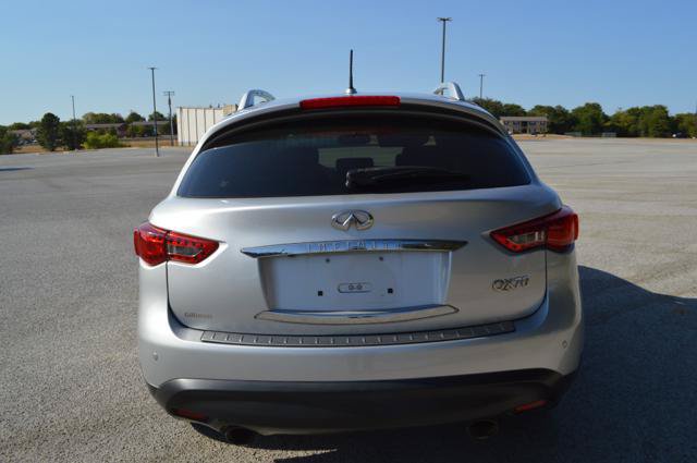 Used 2015 INFINITI QX70 2WD w/ Premium Package image 10