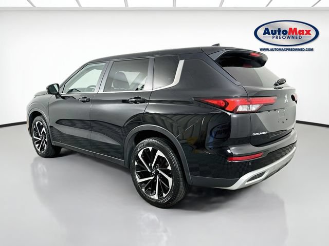Used 2024 Mitsubishi Outlander SE AWD/4WD image 5
