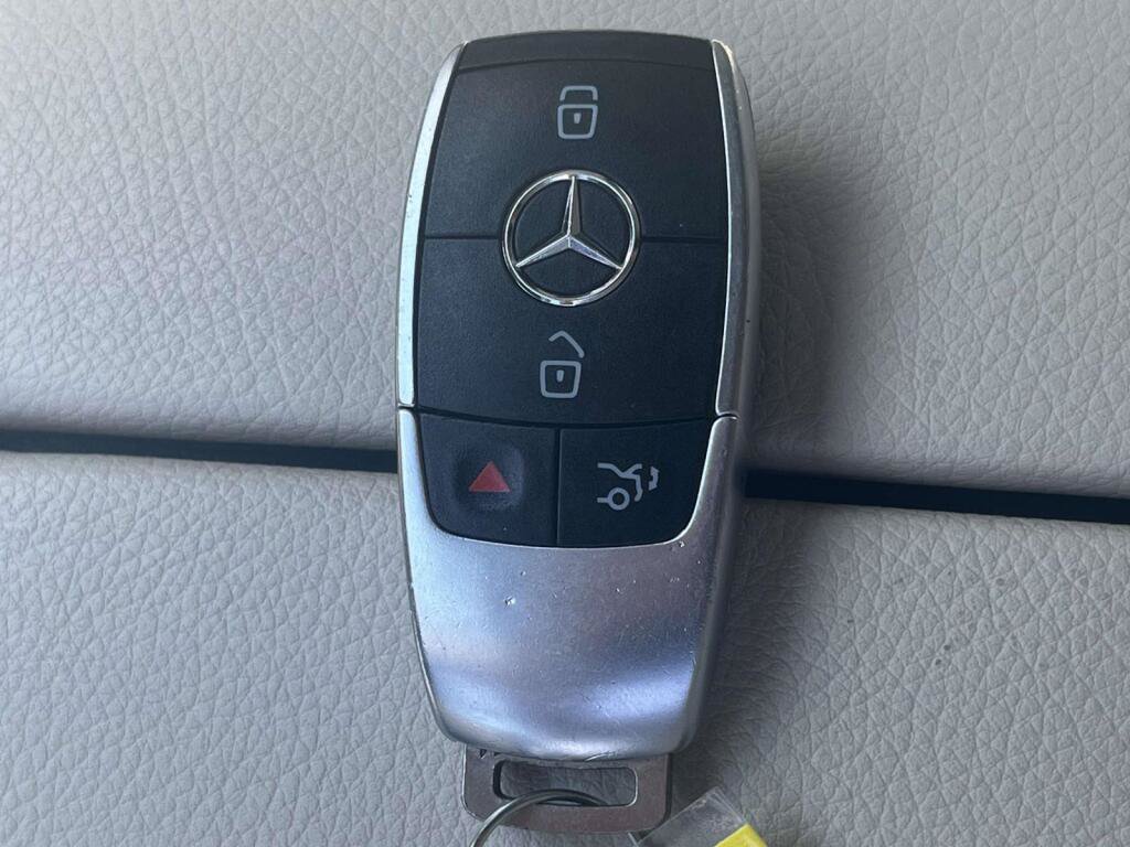 Certified 2020 Mercedes-Benz A 220 4MATIC image 4