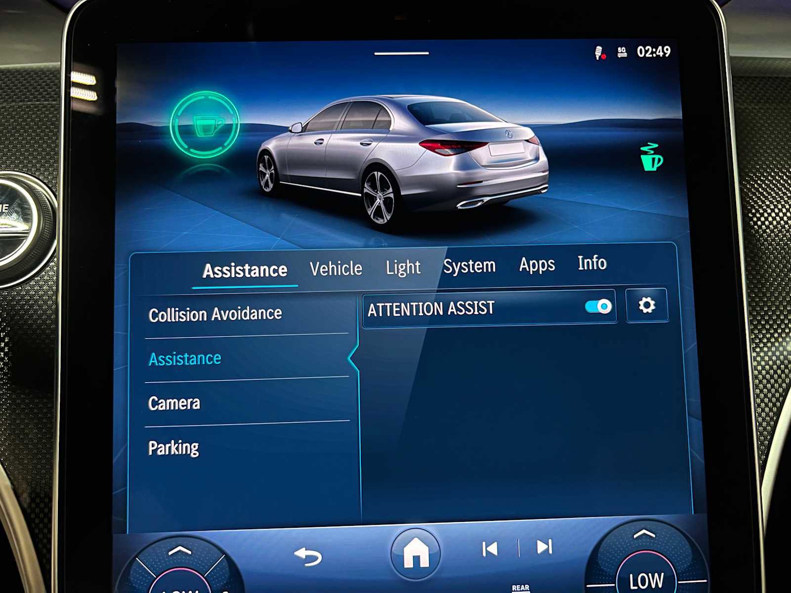 Used 2025 Mercedes-Benz C 300 4MATIC Sedan image 28