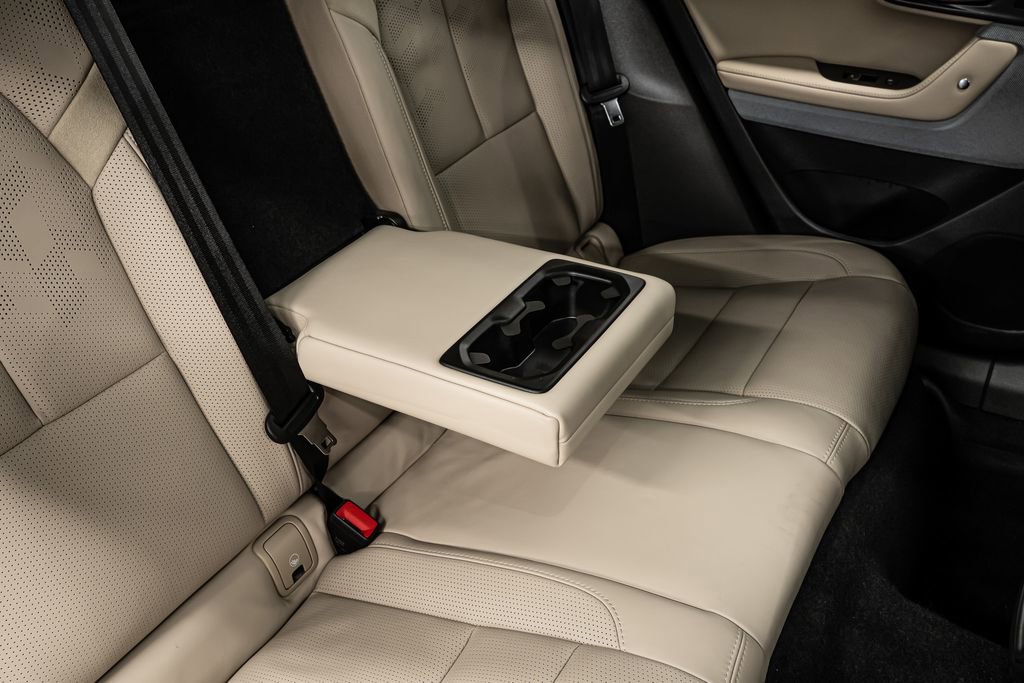 Used 2022 Polestar Polestar 2 w/ Plus Package image 24