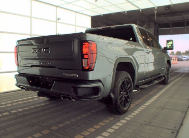 Used 2022 GMC Sierra 1500 Elevation w/ X31 Off-Road Package AWD/4WD image 2