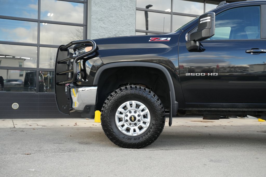 Used 2022 Chevrolet Silverado 2500 LT w/ Convenience Package image 21