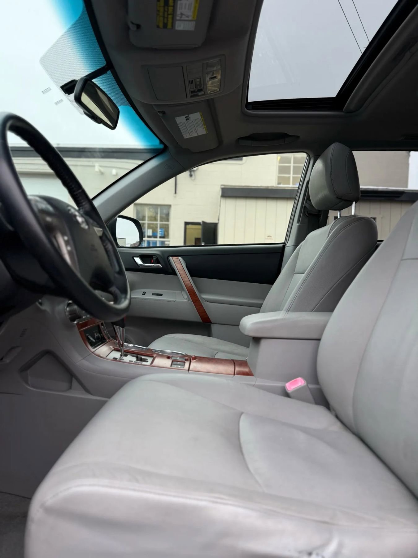 Used 2009 Toyota Highlander Limited image 24