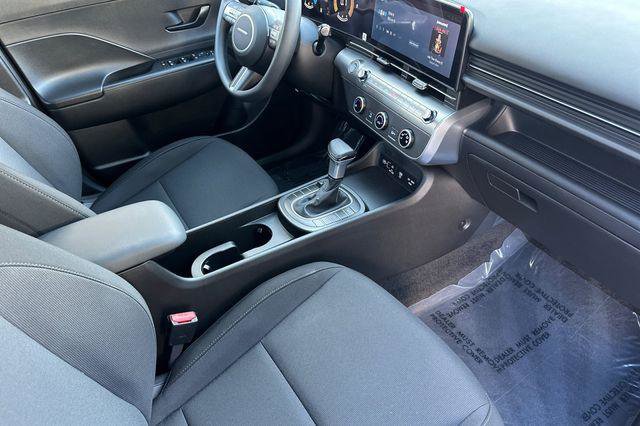 Certified 2026 Hyundai Kona SE image 17