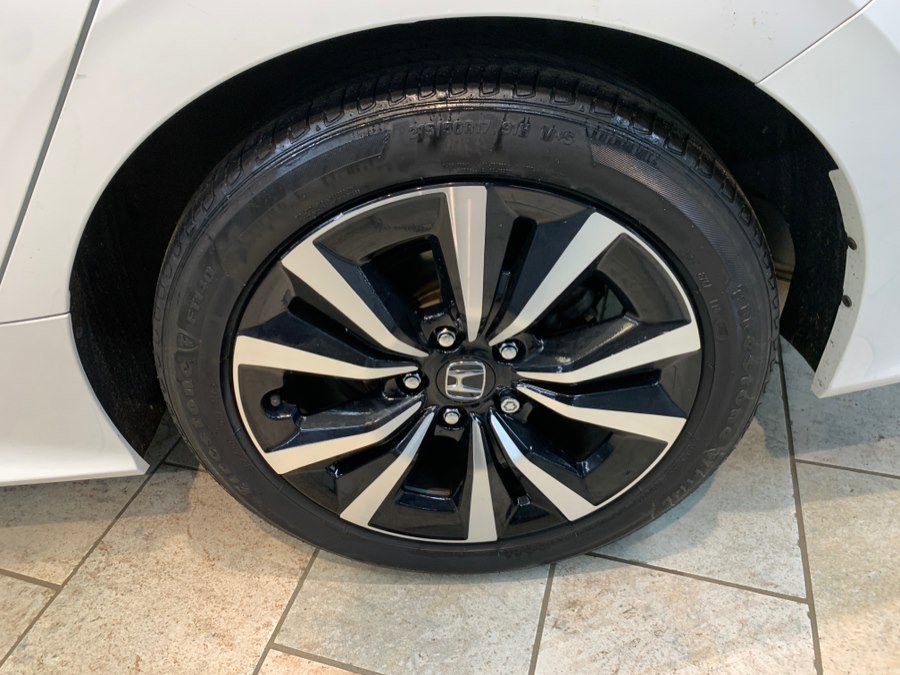 Used 2023 Honda Civic EX image 11