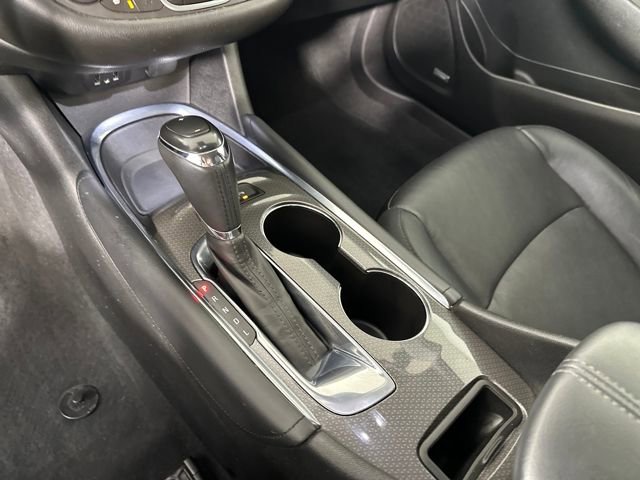 Used 2017 Chevrolet Malibu LT w/ Leather Package image 20