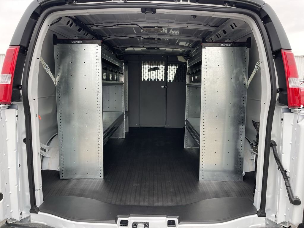 New 2025 Chevrolet Express 2500 w/ Driver Convenience Package RWD image 16